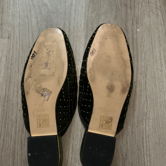 Carvela green studded mules size 38 (8) - Picture 3 of 3